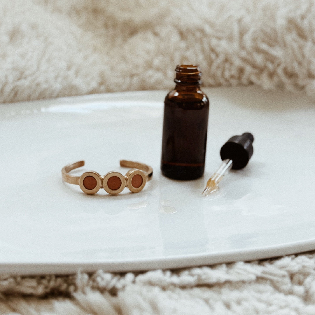 MIMOSA Handcrafted Bronze Essential Oil Jewelry