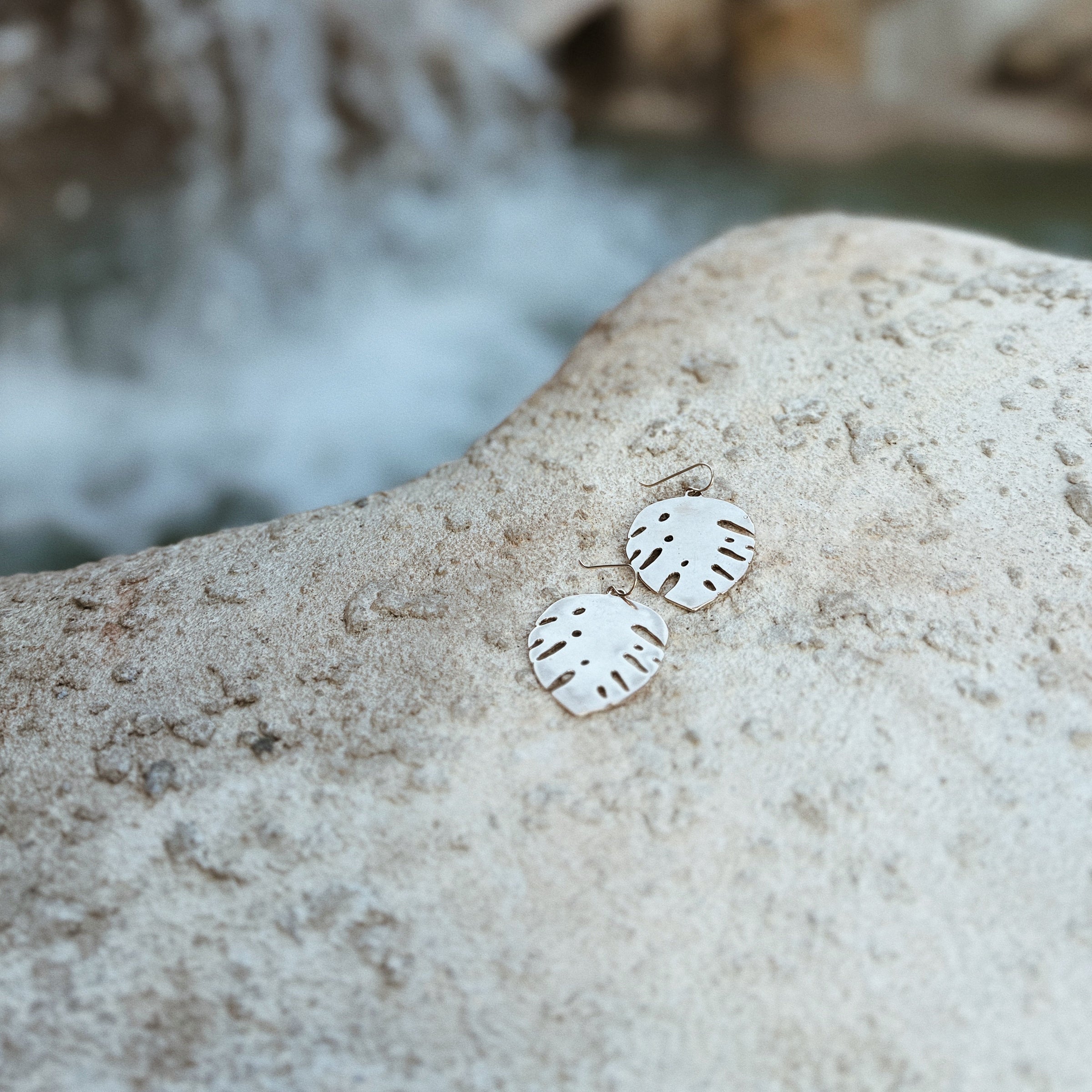 MIMOSA Handcrafted Monstera Leaf Earrings