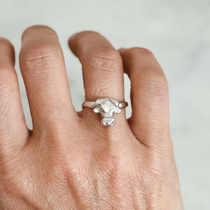 Person Wears the MIMOSA Handcrafted Longhorn Ring in Sterling Silver