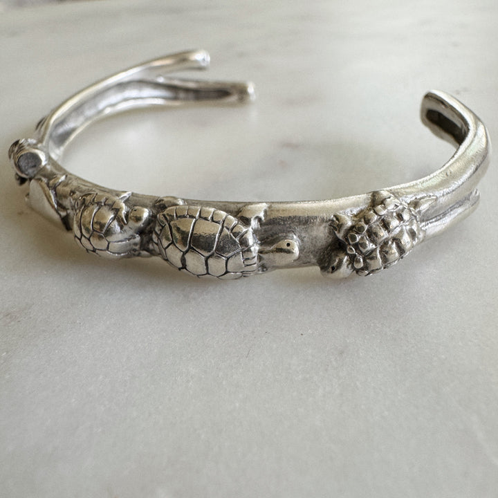 Turtle Bracelet in Sterling Silver | MIMOSA Handcrafted