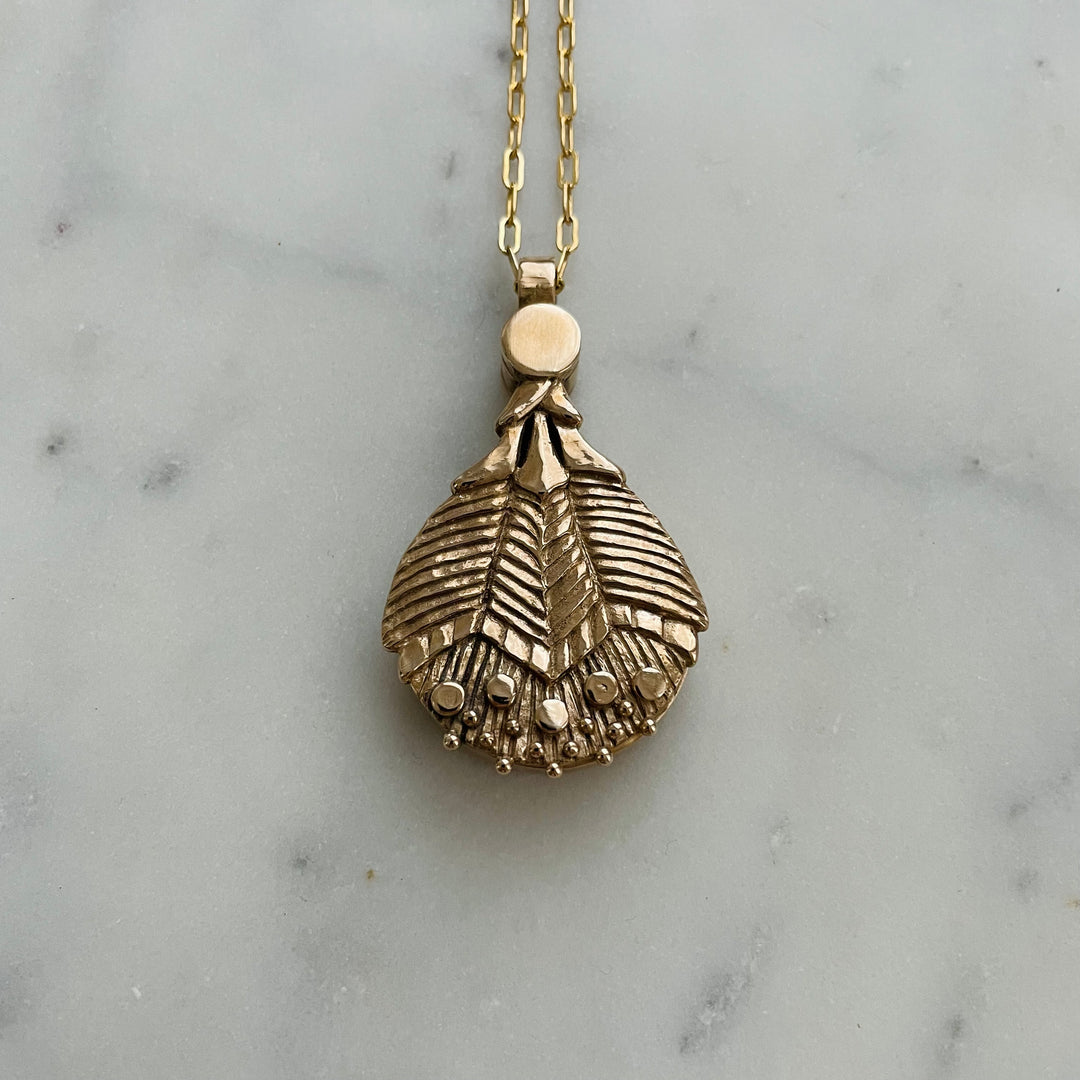 MIMOSA Handcrafted Bronze Wearable Loupe Necklace