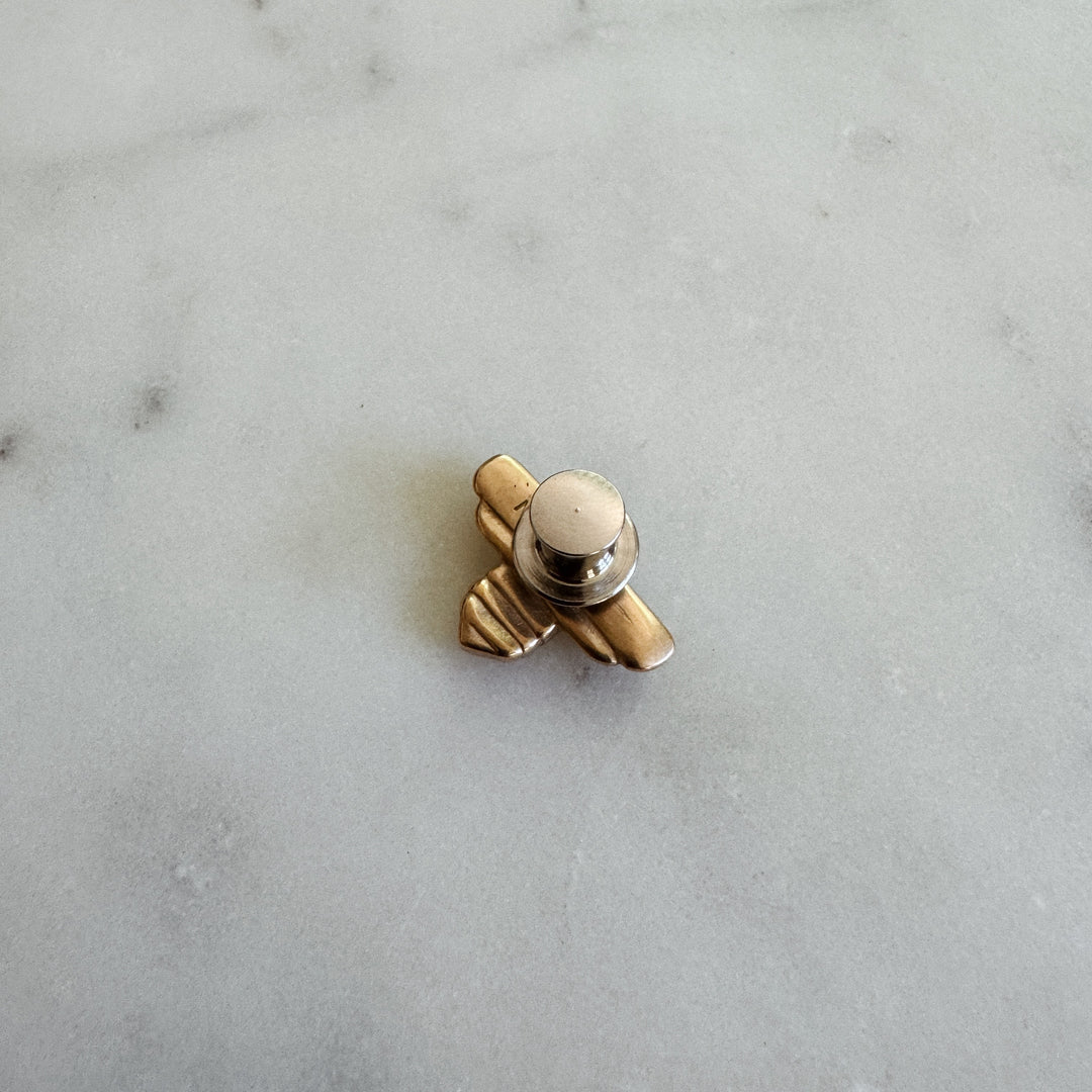 Pin Back Locking Clasp
