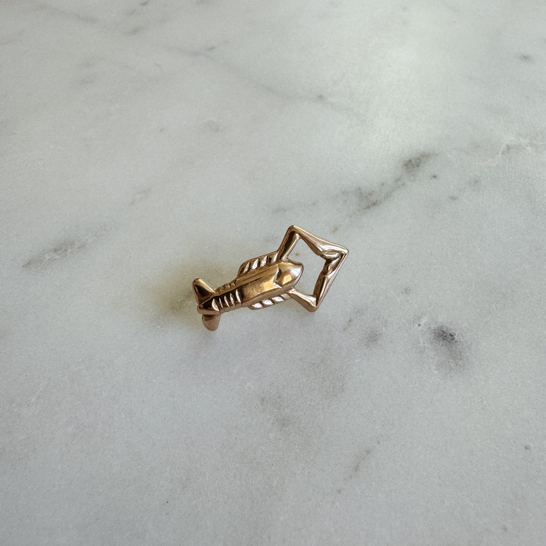 MIMOSA Handcrafted Crawfish Pin in Bronze