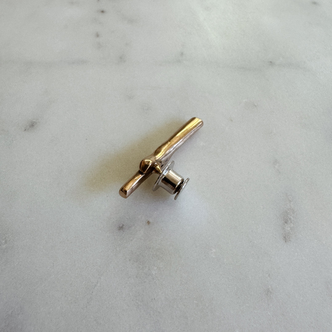 Pin Back Locking Clasp