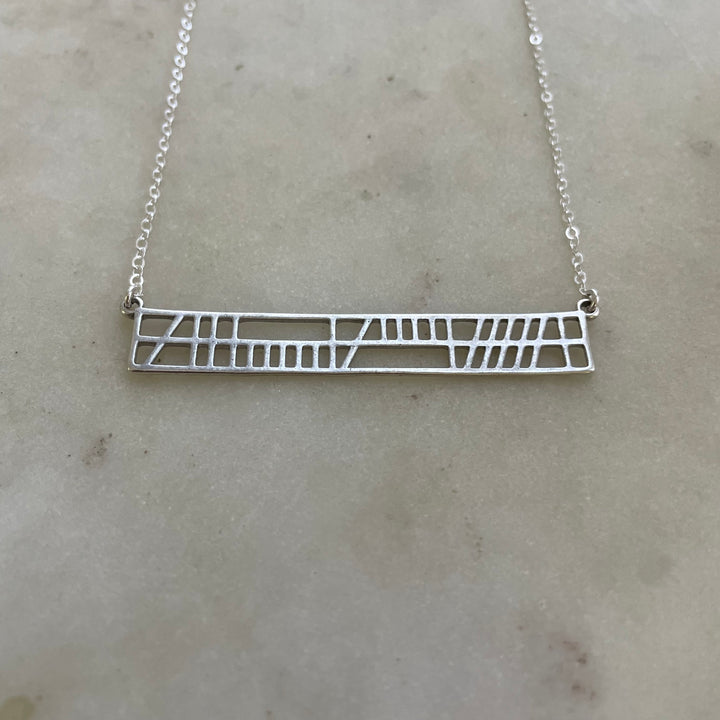 SOUL FRIEND BAR NECKLACE