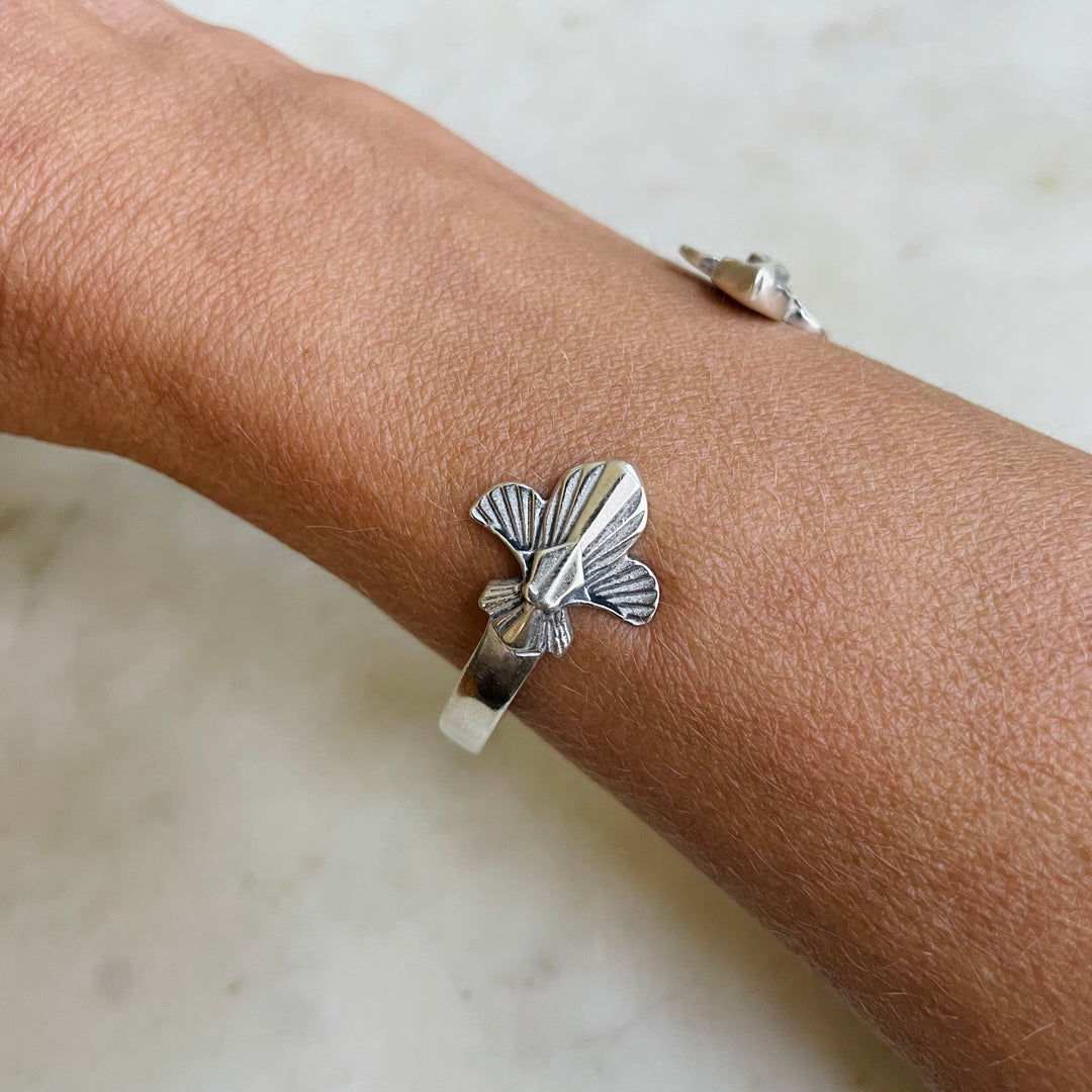FLEUR DE LIS CUFF