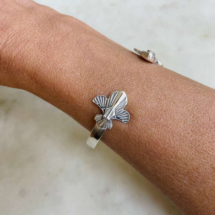FLEUR DE LIS CUFF