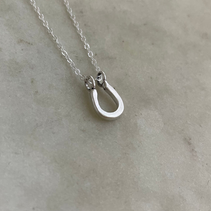 HORSESHOE PENDANT