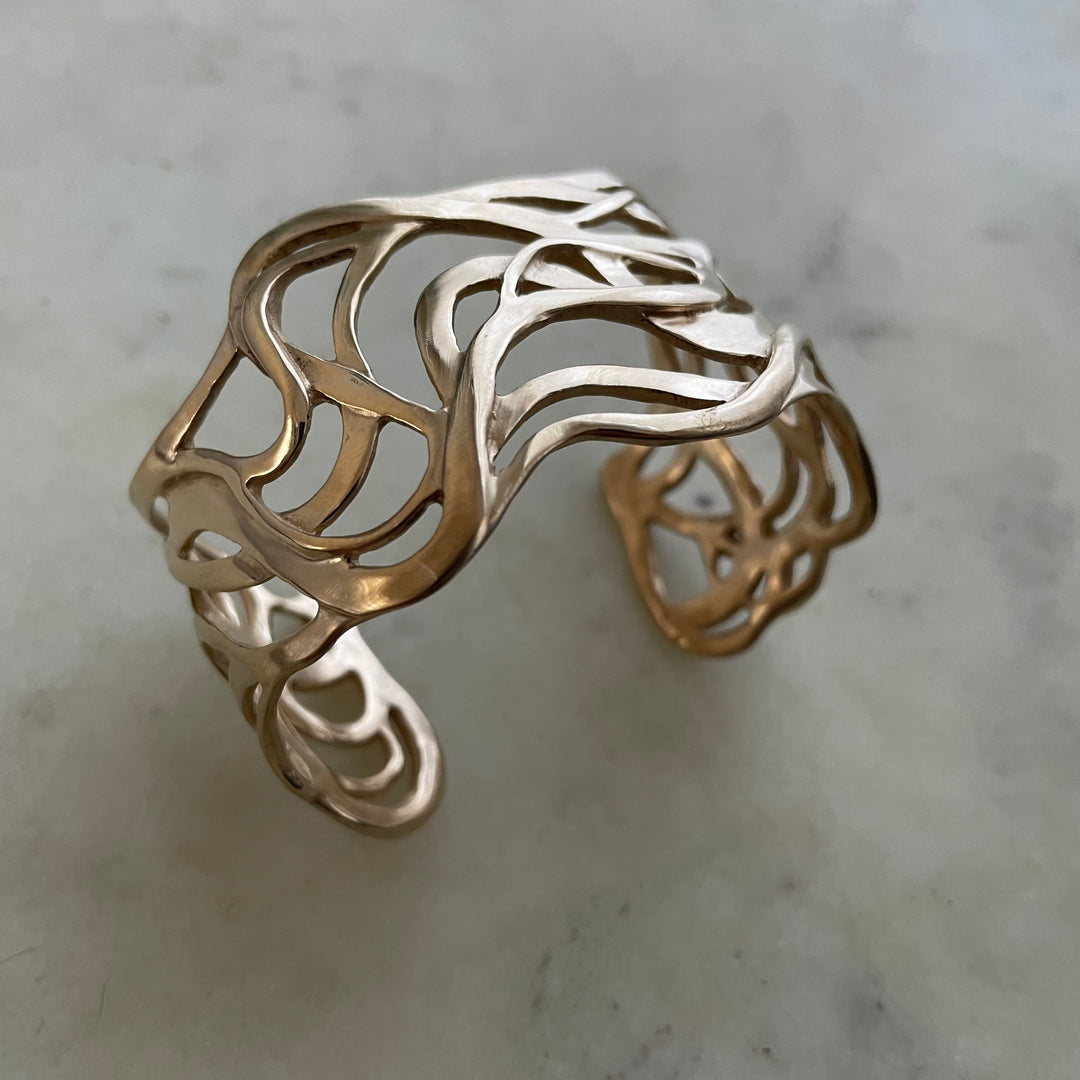 14K GOLD RIVER CUFF