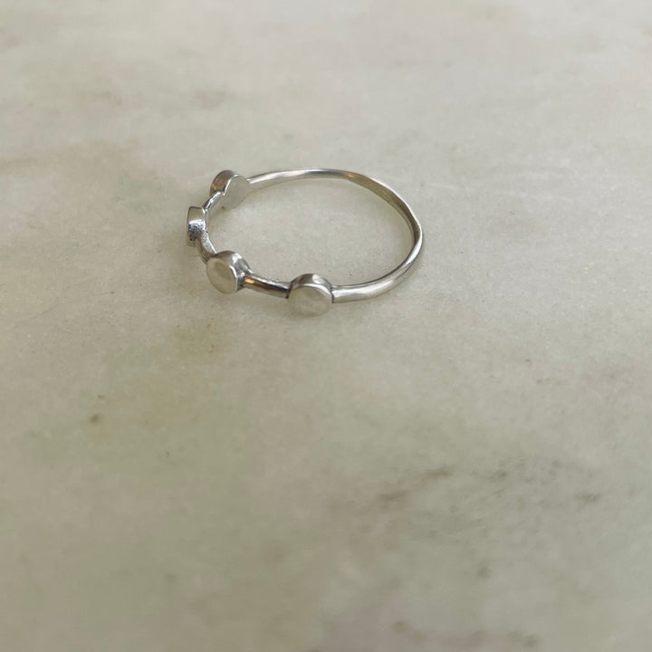 DOT TO DOT RING — NO STONE