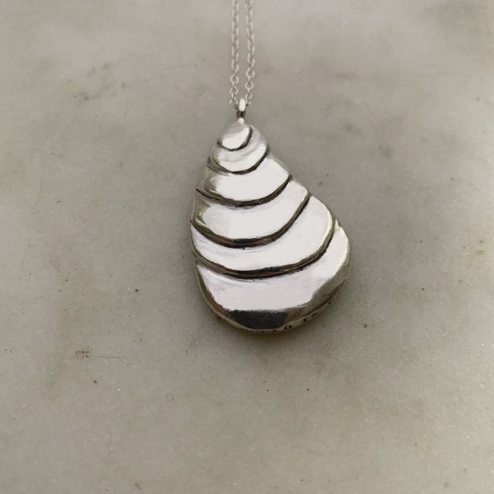 OYSTER PENDANTS - MIMOSA Handcrafted Jewelry