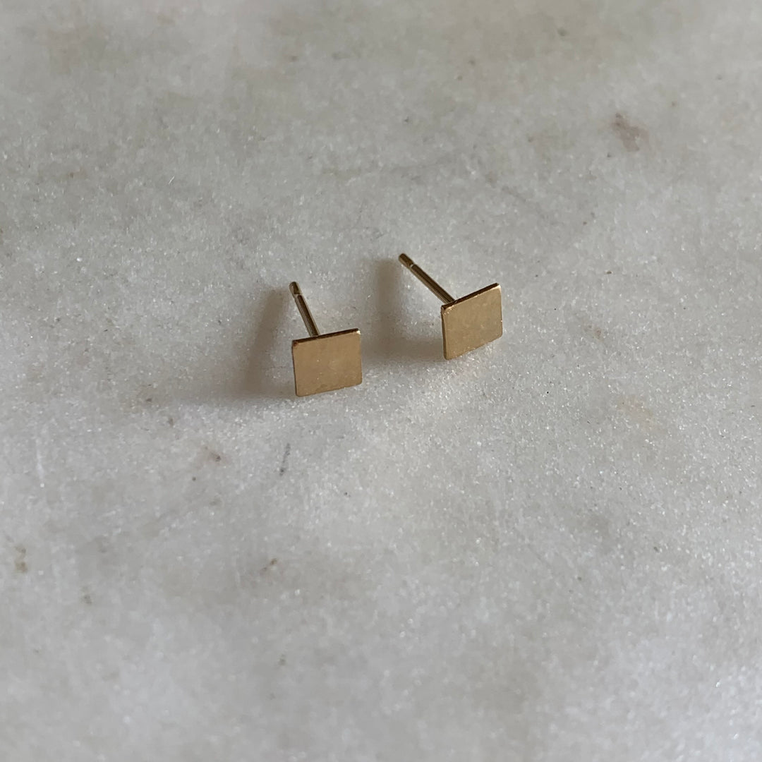 Gold-filled square stud earrings