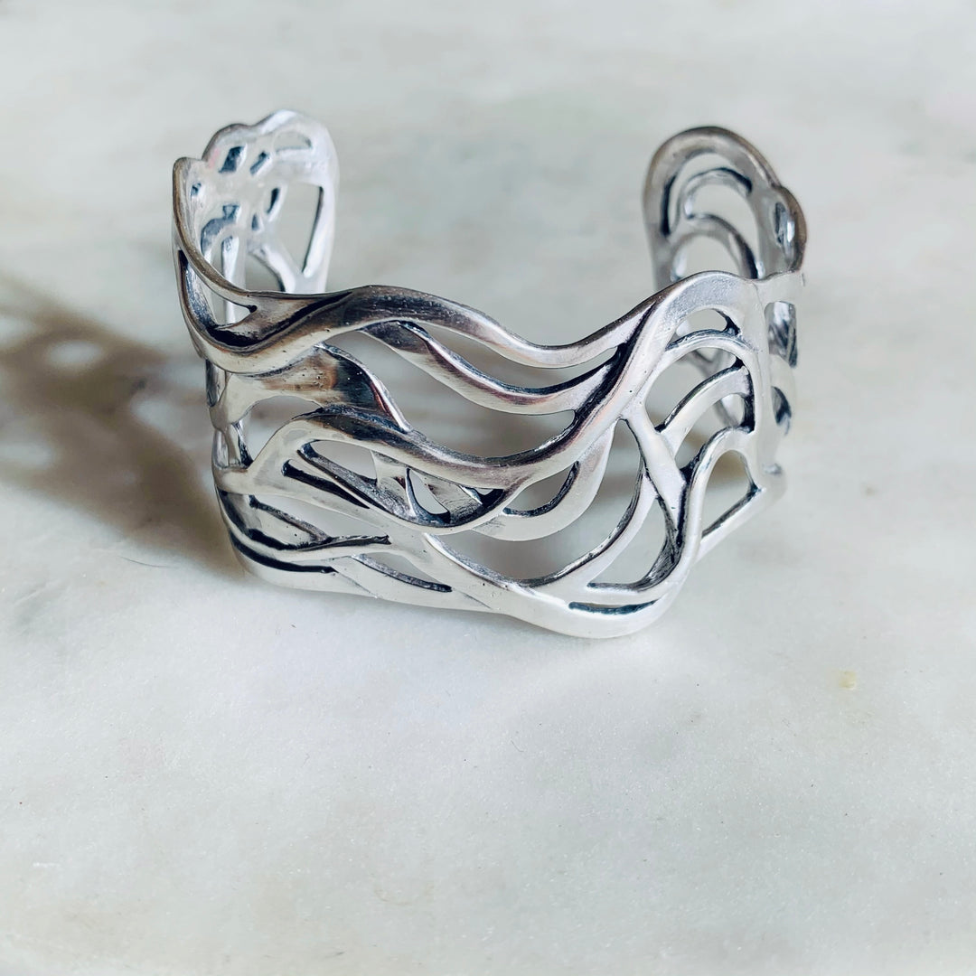 RIVER CUFF