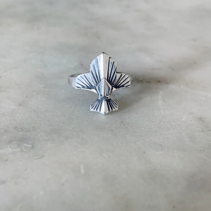 FLEUR DE LIS RING