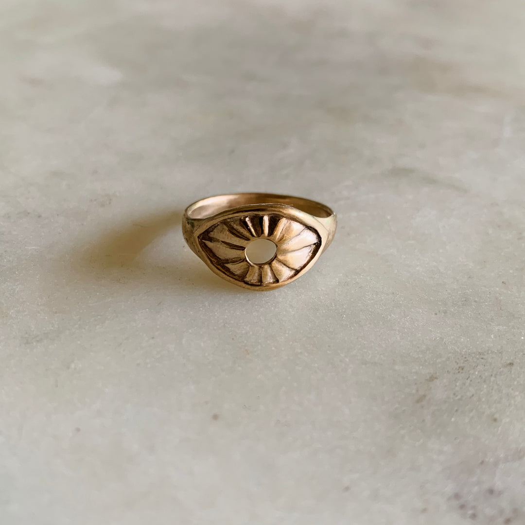 EYE RING