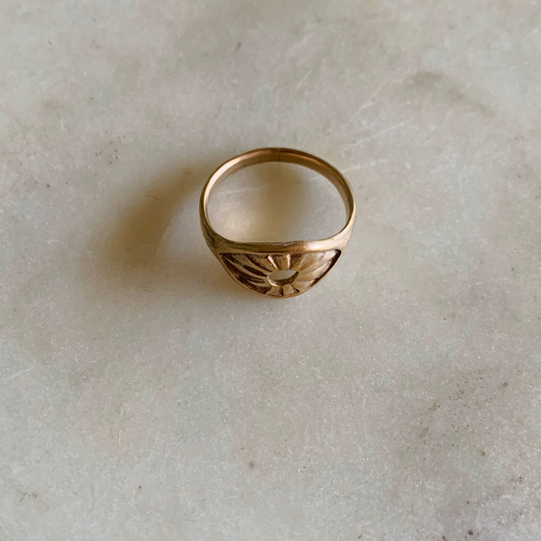 EYE RING