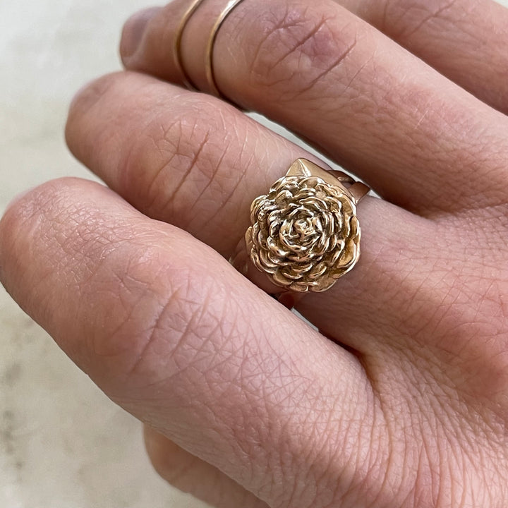 ARCHIVE — CAMELLIA RING — LARGE