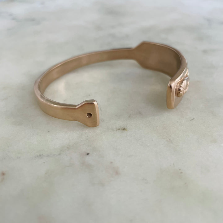 ARCHIVE — CRAWFISH PADDLE CUFF