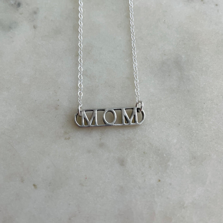MOM PENDANT