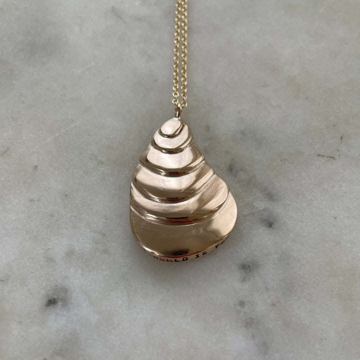 ARCHIVE — OYSTER PENDANT — LARGE