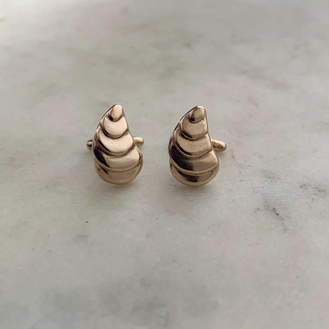 Handcrafted Bronze Oyster Cufflink Jewelry