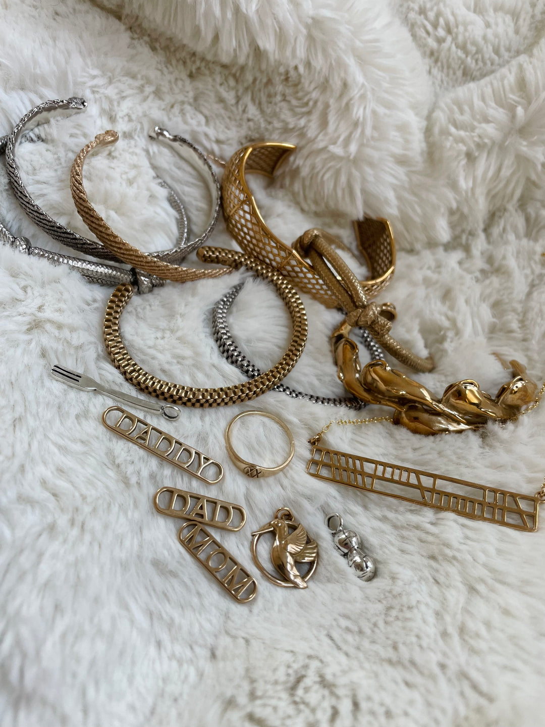 What are the Handmade Jewelry Trends for 2023? – We Love Brass