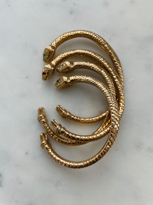 Custom Jewelry: Handmade Personalized Jewelry