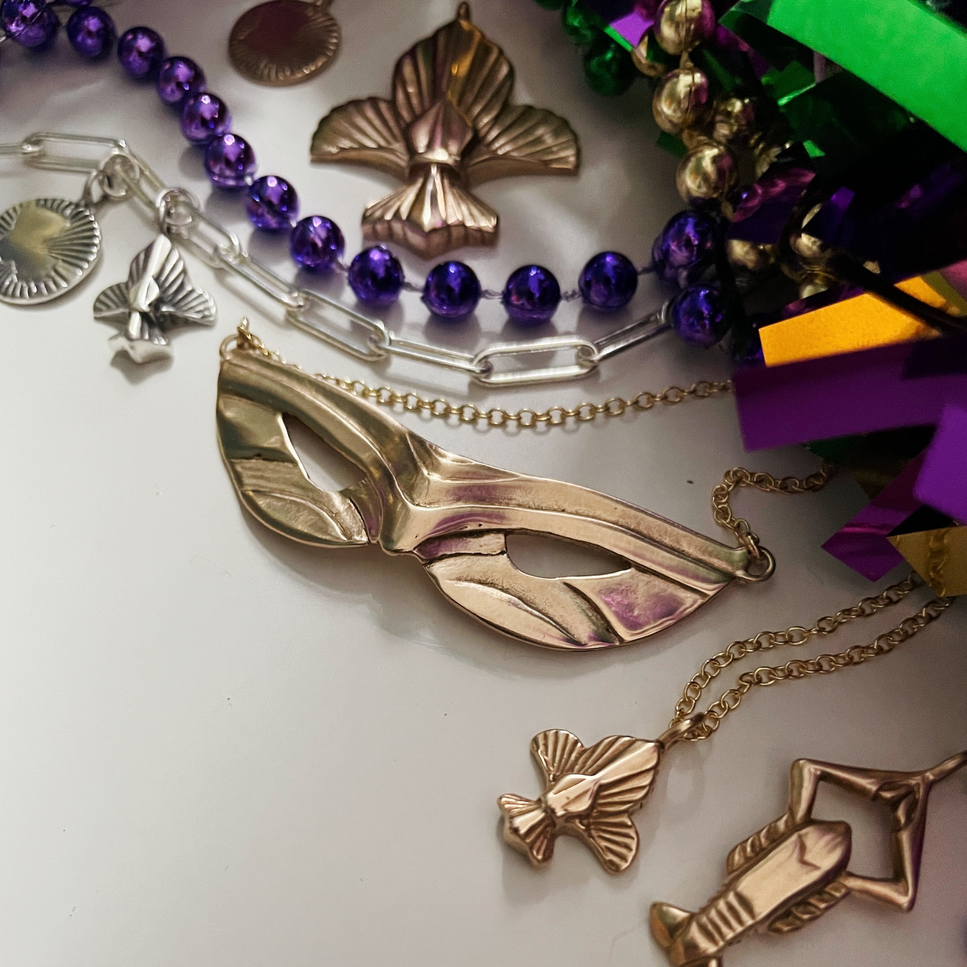 MIMOSA Handcrafted Mardi Gras Guide