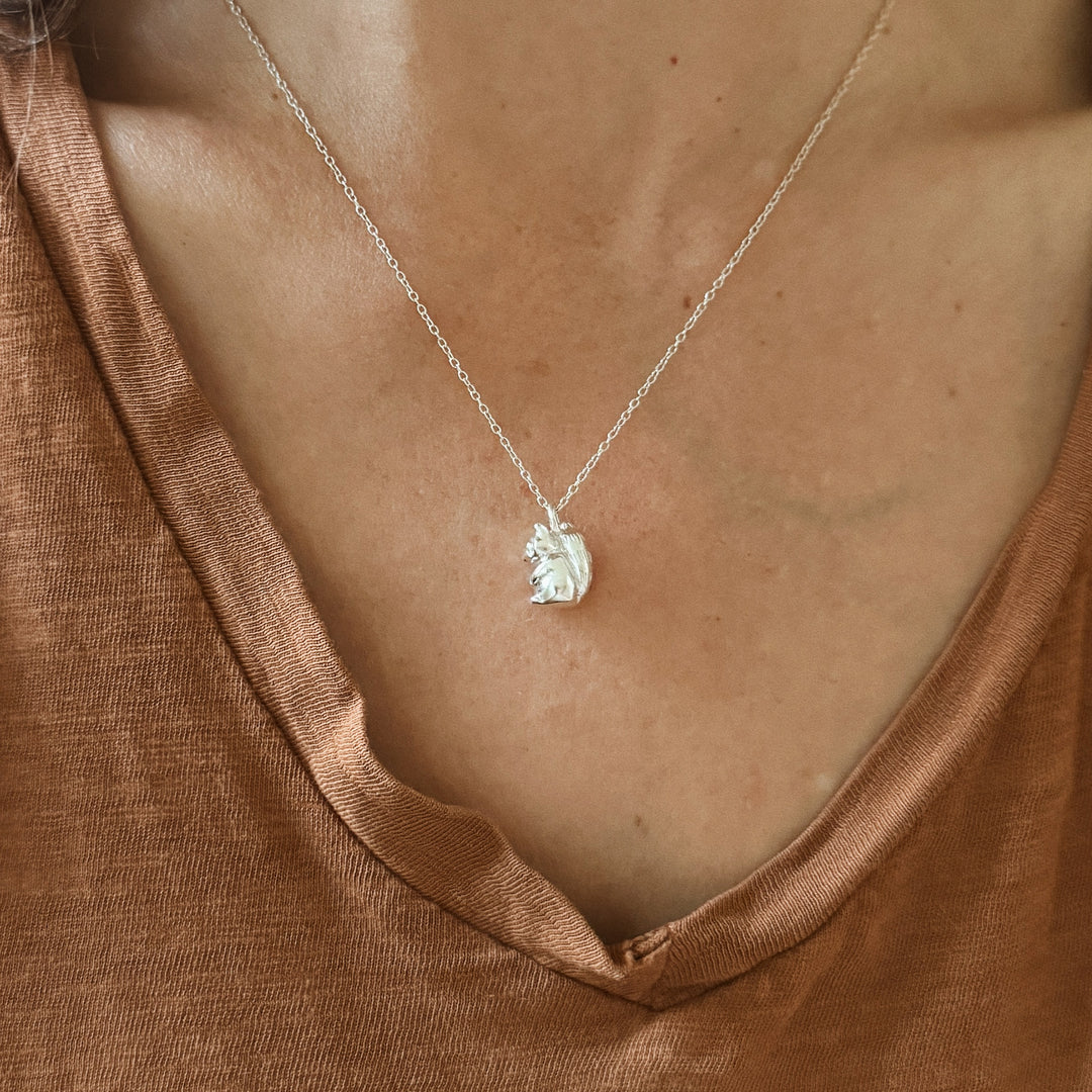 Raccoon pendant in sterling silver 