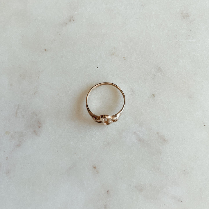 14K Gold Ring with Quatrefoil Design 