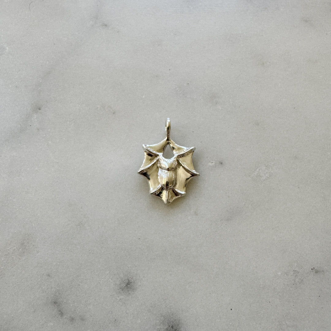 Bat pendant in sterling silver 