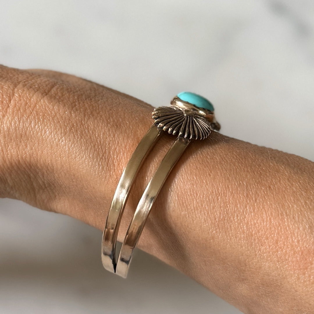 palmetto leaf bracelet with turquoise in bronze