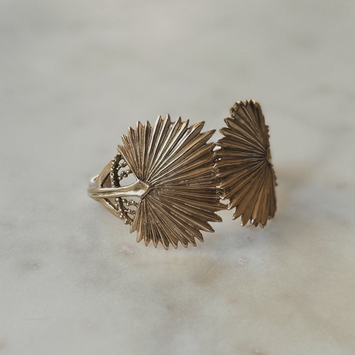 Palmetto Leaf Bracelet in bronze