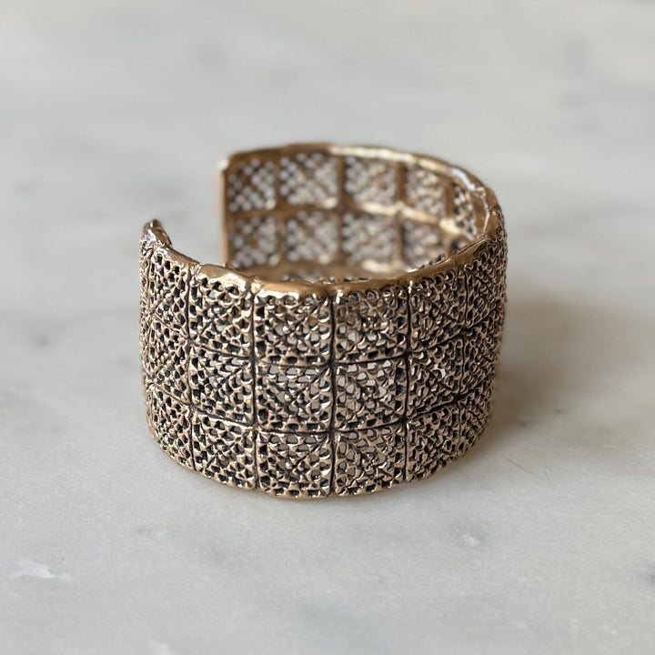Handmade 3-row granny square bracelet in bronze by MIMOSA Handcrafted