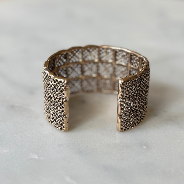 Handmade 3-row granny square bracelet in bronze by MIMOSA Handcrafted