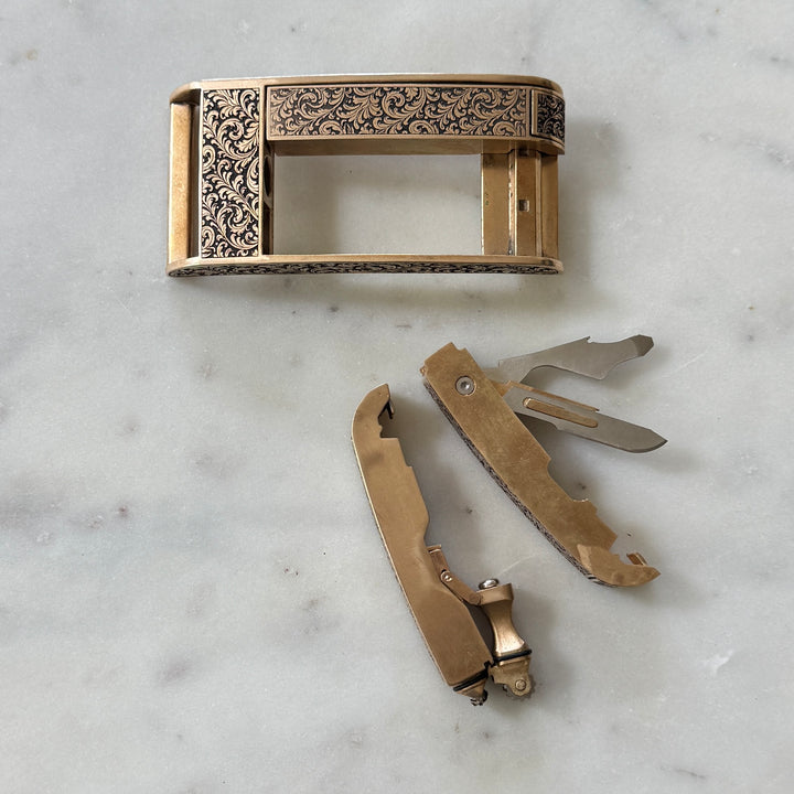 THE ENGRAVED ONE