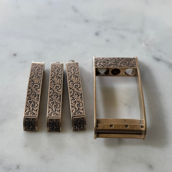 THE ENGRAVED ONE