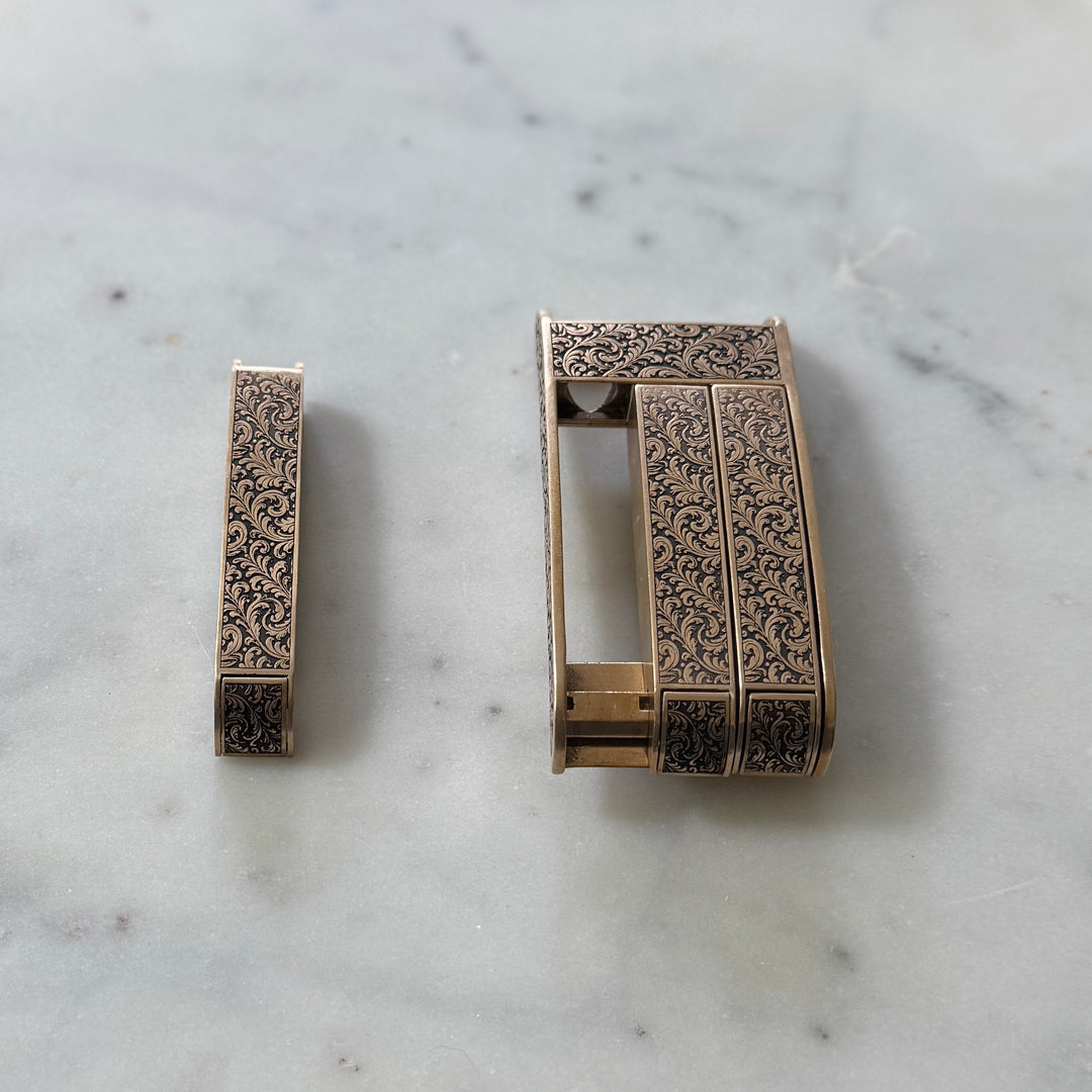 THE ENGRAVED ONE