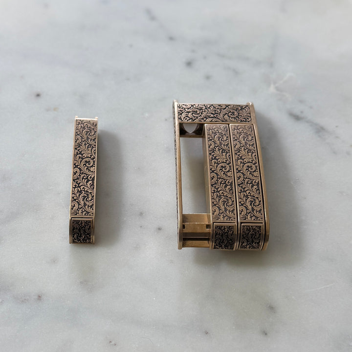 THE ENGRAVED ONE