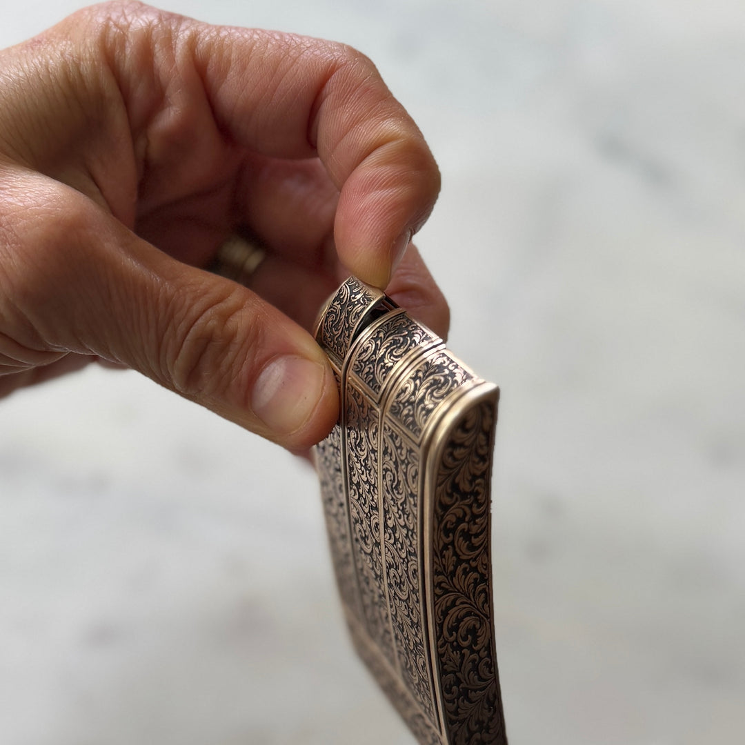 THE ENGRAVED ONE