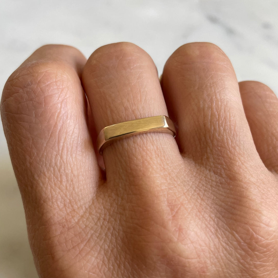 engravable signet bar ring in bronze