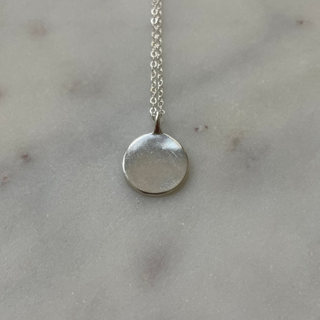 Small engravable pendant in sterling silver