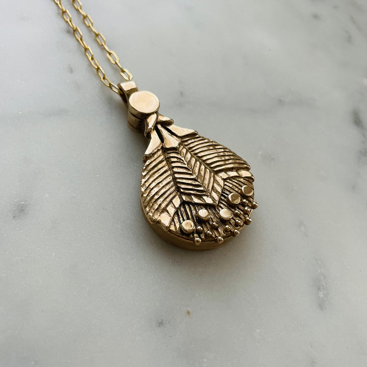 MIMOSA Handcrafted Bronze Wearable Loupe Necklace