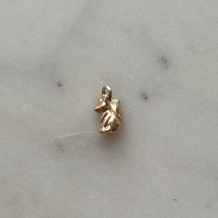 Fox pendant in bronze