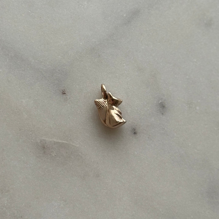 Fox pendant in bronze