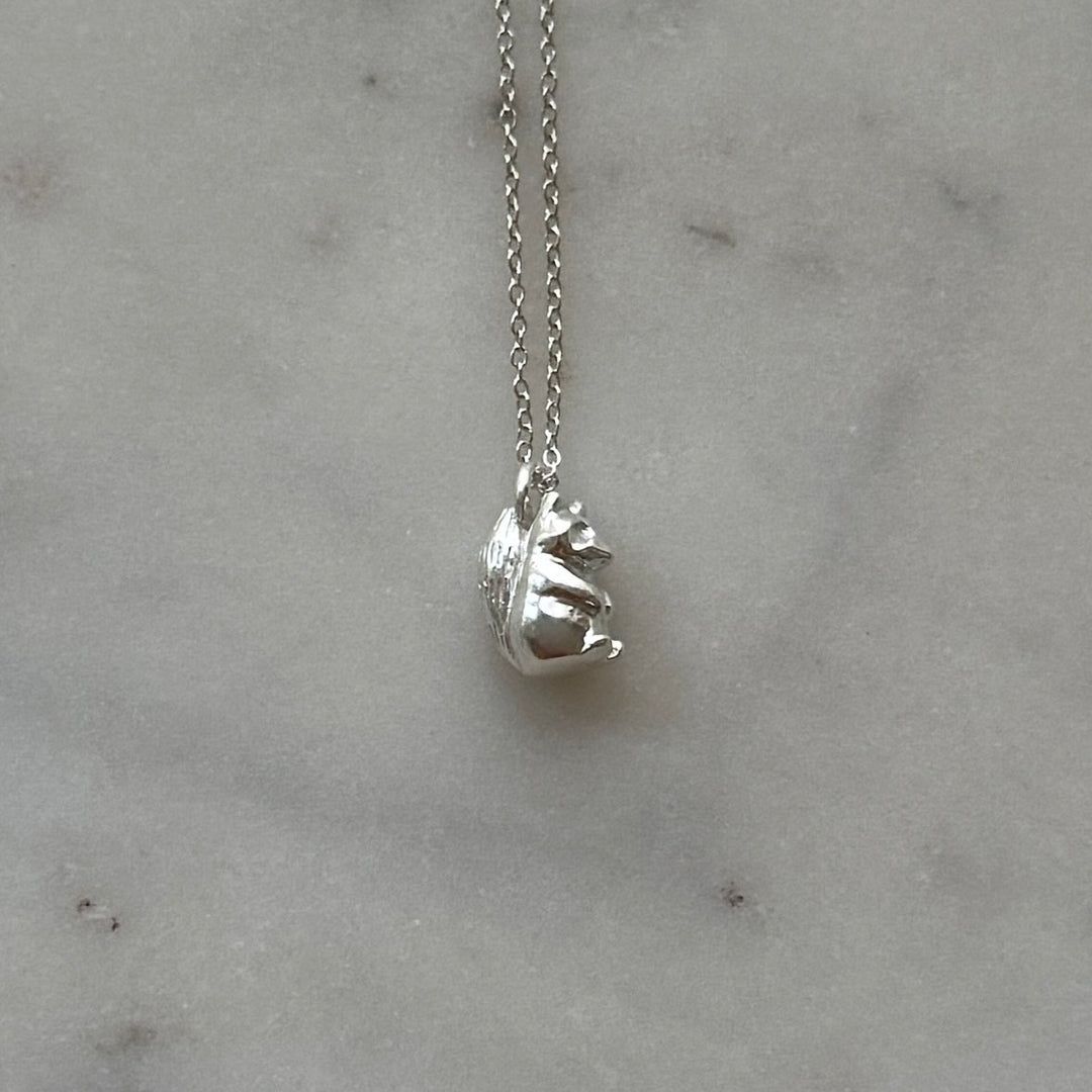 Raccoon necklace in sterling silver 