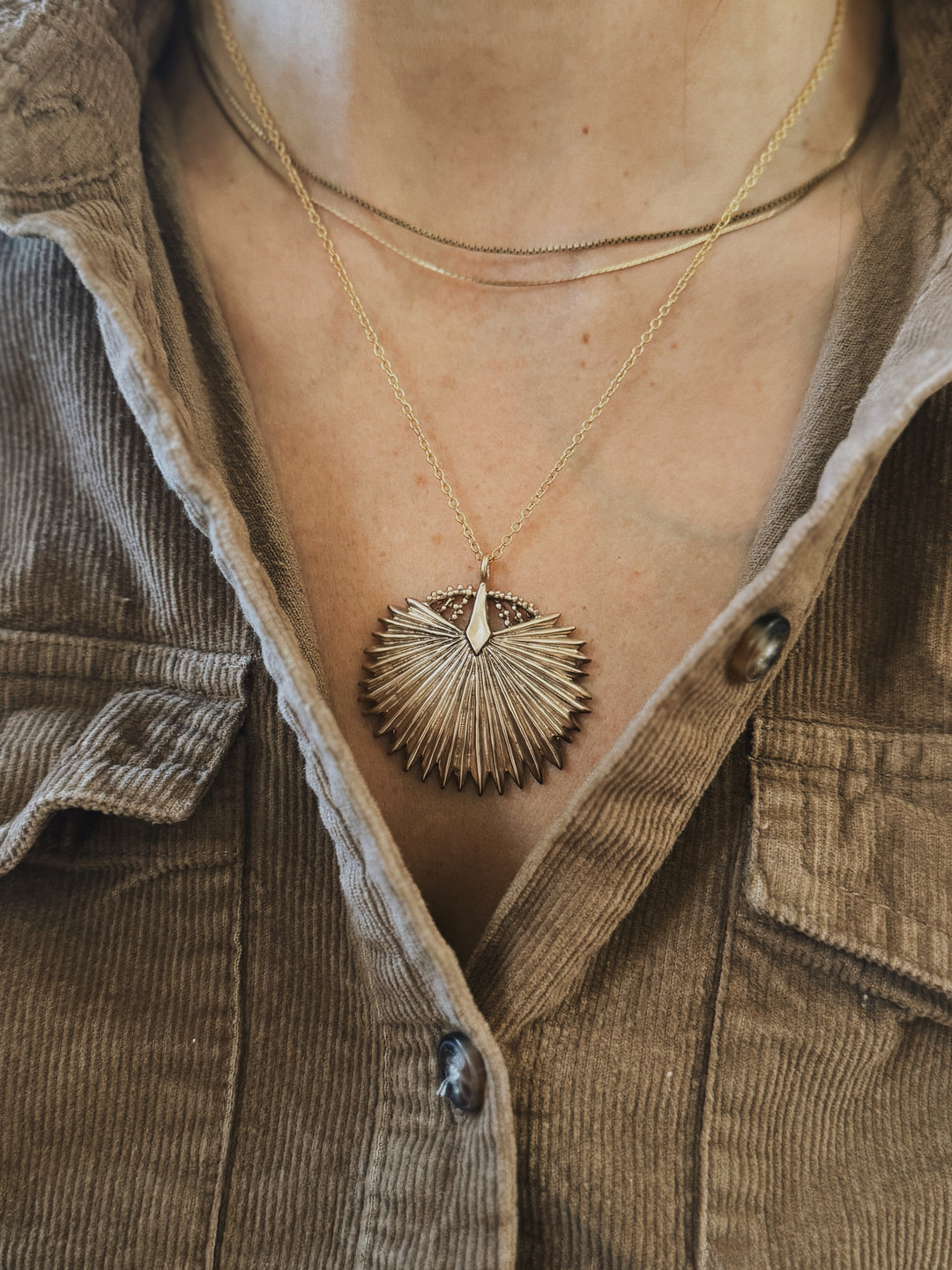 Large Palmetto Leaf Necklace in Bronze