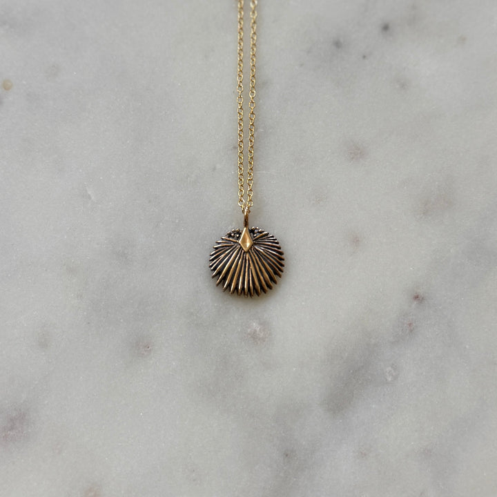 Small Palmetto Leaf Pendant in Bronze