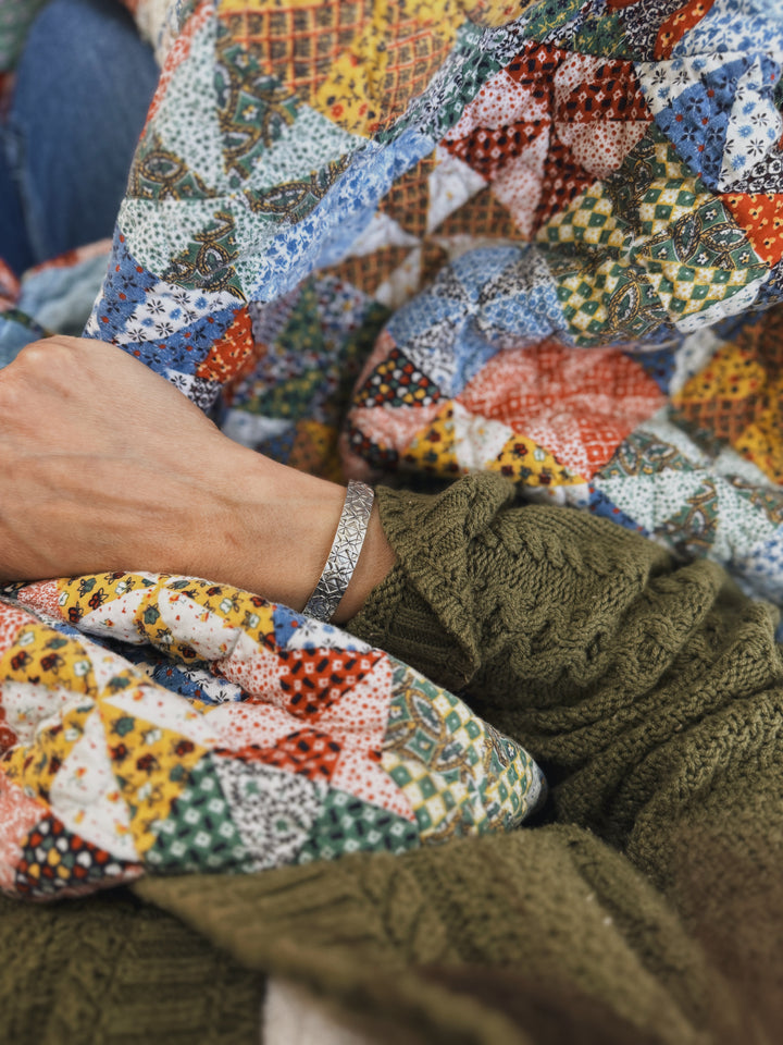 QUILT SQUARE CUFF — ONE ROW