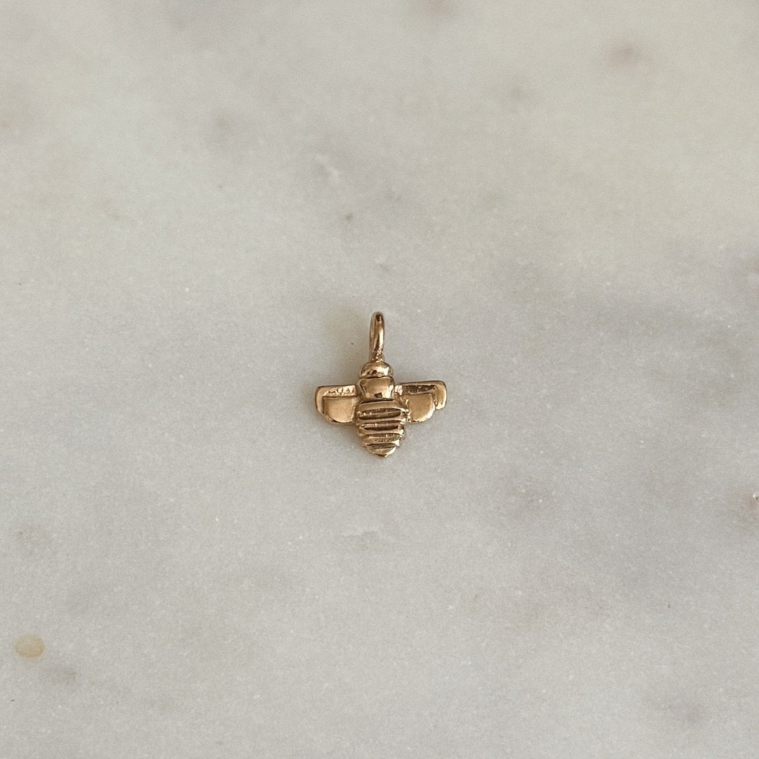 MIMOSA Handcrafted Small Bee Pendant in Bronze